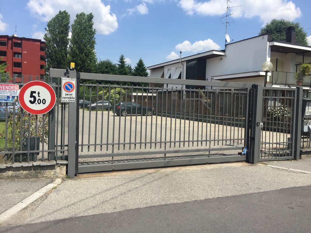 Bnbook Bilo Malpensa Gallarate Kültér fotó